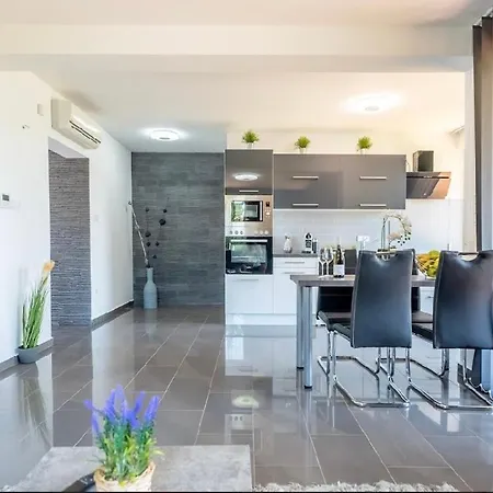 Panorama Penthouse Apartament